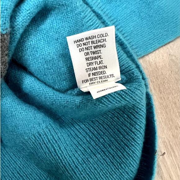 Apt 9 100% Cashmere Blue Argyle Sweater Women’s Medium Soft Luxe Knit - Picture 6 of 9